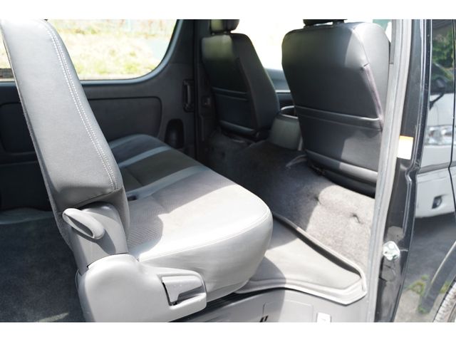 TOYOTA HIACE VAN 4WD 2020 Image 31