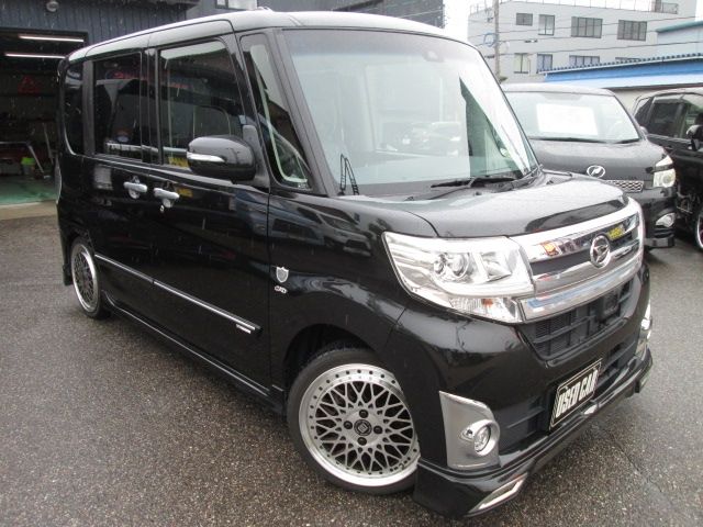 DAIHATSU TANTO CUSTOM 2015 Image 31