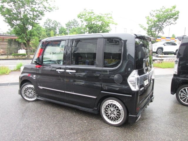 DAIHATSU TANTO CUSTOM 2015 Image 31