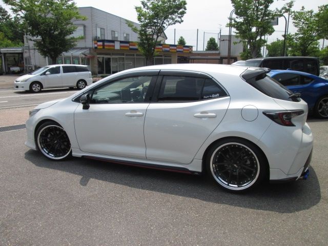 TOYOTA COROLLA SPORT 2019 Image 31