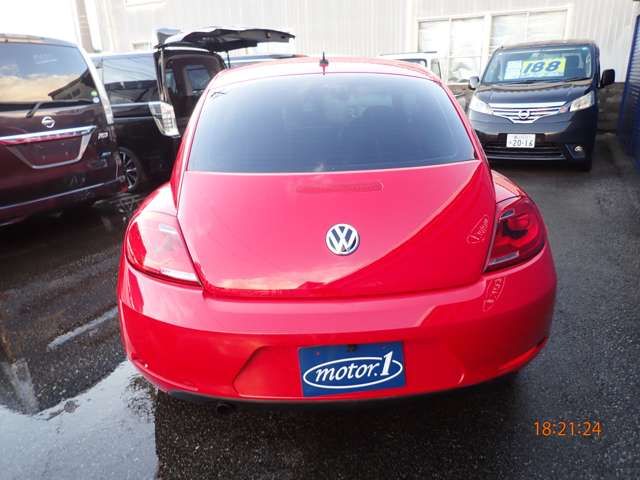 VOLKSWAGEN THE BEETL 2012 Image 31