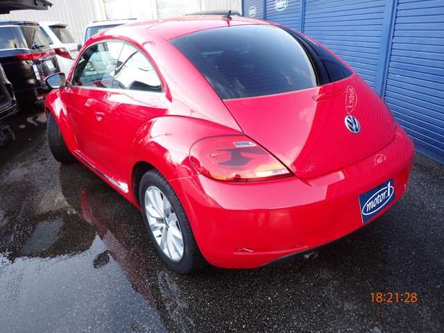 VOLKSWAGEN THE BEETL 2012 Image 31