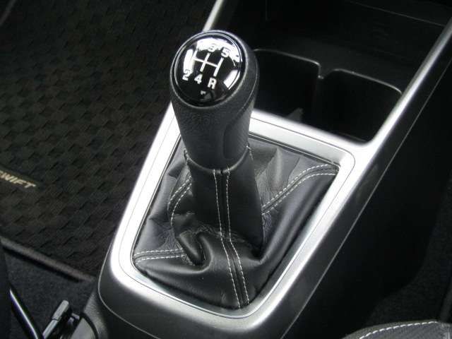 SUZUKI SWIFT 2022 Image 31