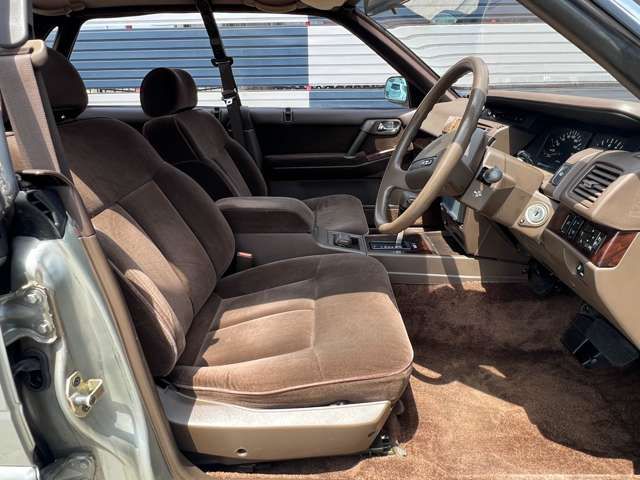 NISSAN GLORIA HARDTOP 1990 Image 31