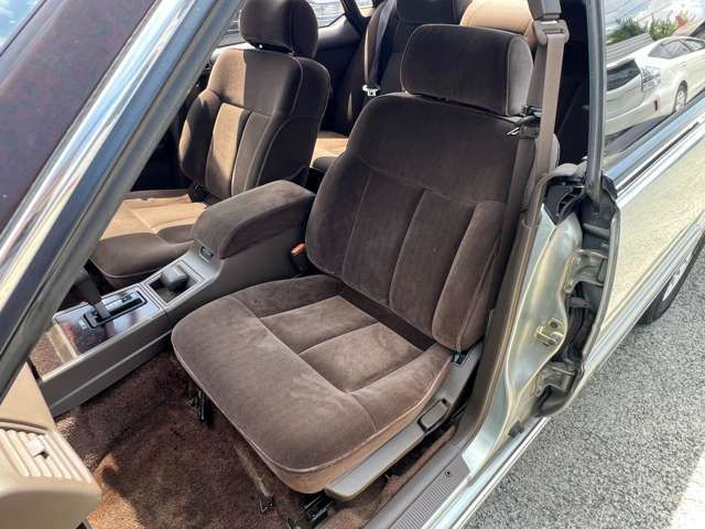 NISSAN GLORIA HARDTOP 1990 Image 31