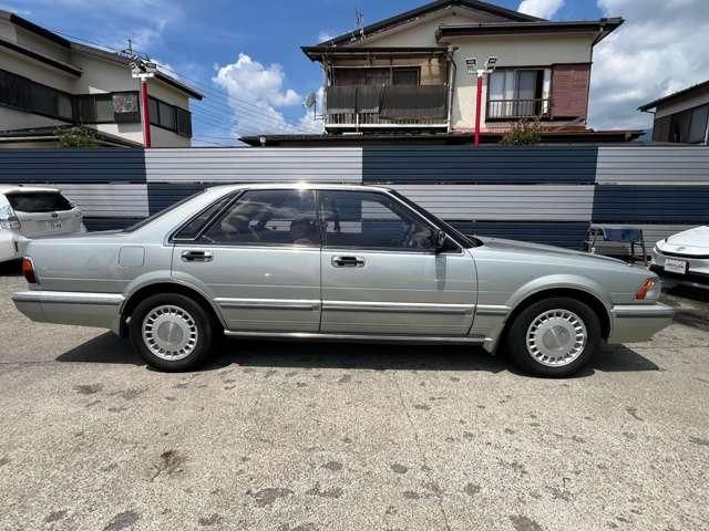 NISSAN GLORIA HARDTOP 1990 Image 31