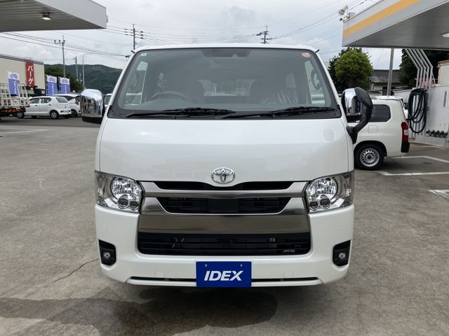 TOYOTA HIACE VAN 2WD 2025 Image 31