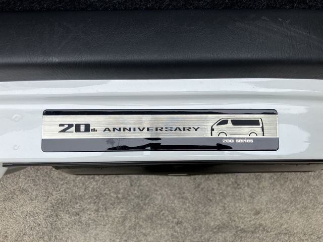 TOYOTA HIACE VAN 2WD 2025 Image 31