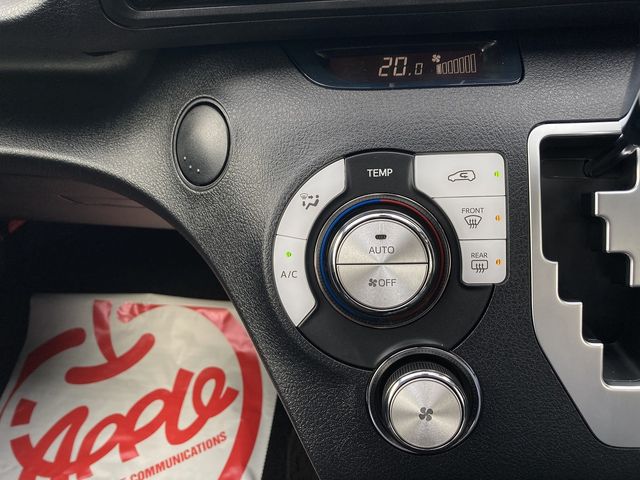 TOYOTA SIENTA 4WD 2019 Image 31