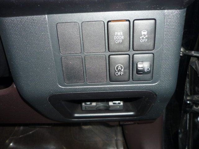 TOYOTA PORTE 2016 Image 31