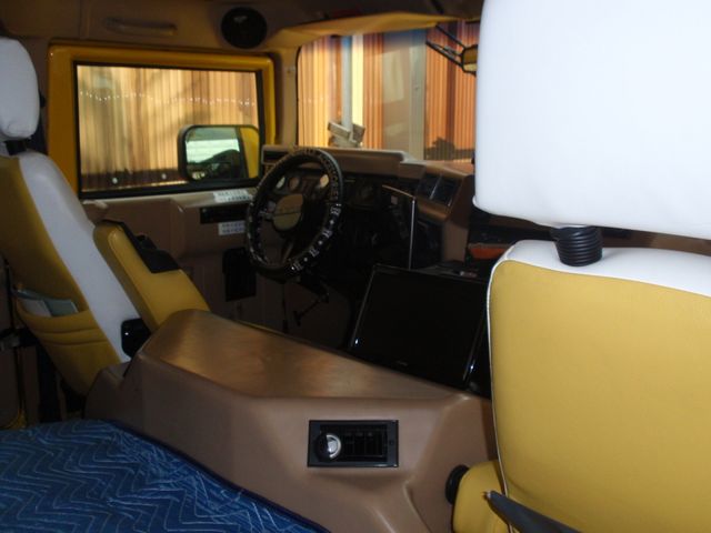 HUMMER H1 1997 Image 31