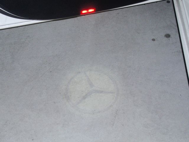 MERCEDES BENZ C CLAS 2018 Image 31