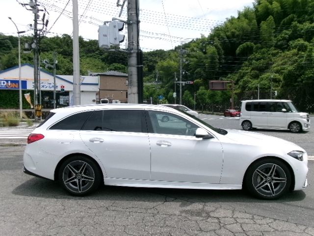 MERCEDES BENZ C CLAS 2022 Image 31