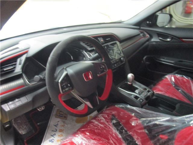 HONDA CIVIC HATCHBACK 2022 Image 31