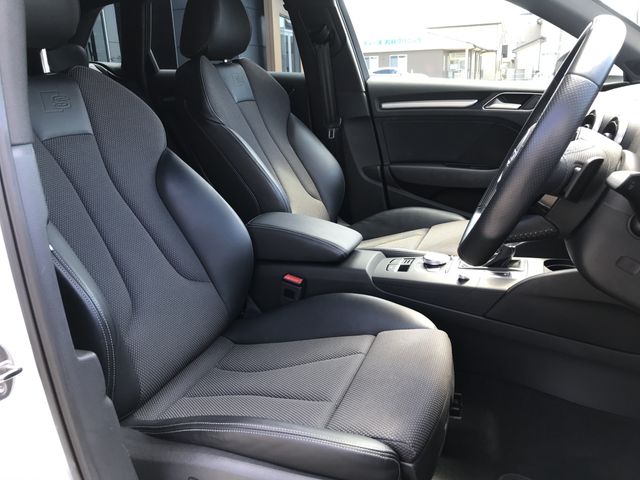 AUDI A3 SPORTBACK 2018 Image 31