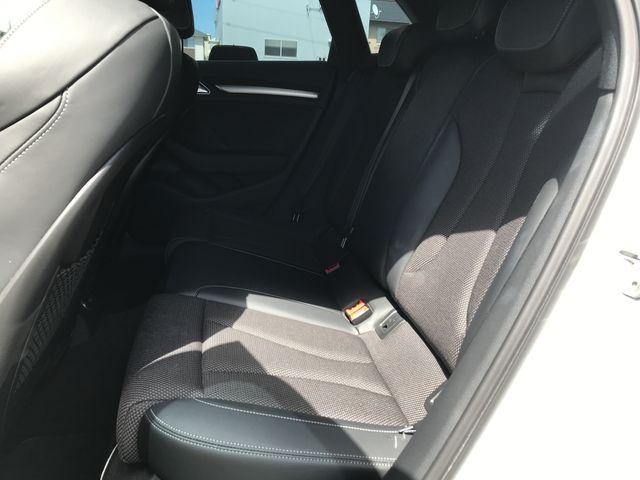 AUDI A3 SPORTBACK 2018 Image 31