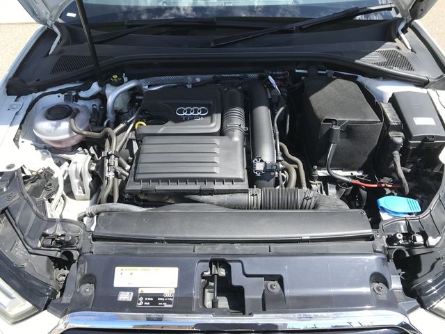 AUDI A3 SPORTBACK 2018 Image 31