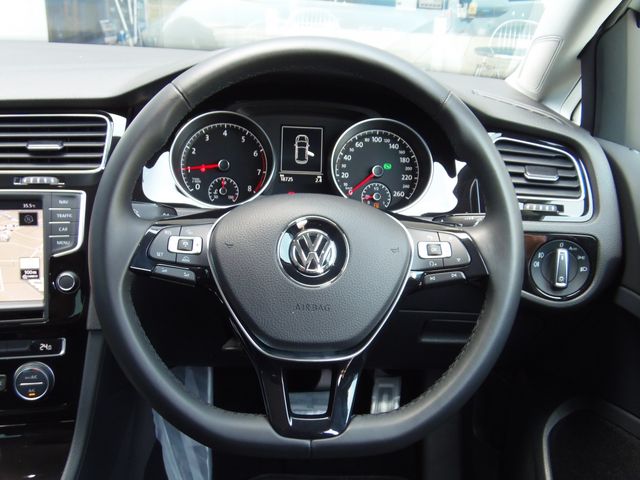 VOLKSWAGEN GOLF 2016 Image 31