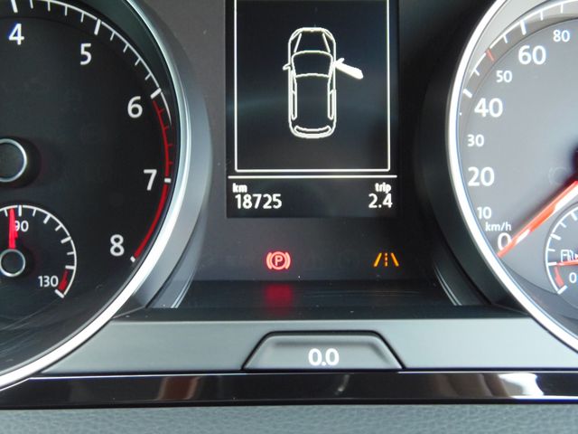 VOLKSWAGEN GOLF 2016 Image 31