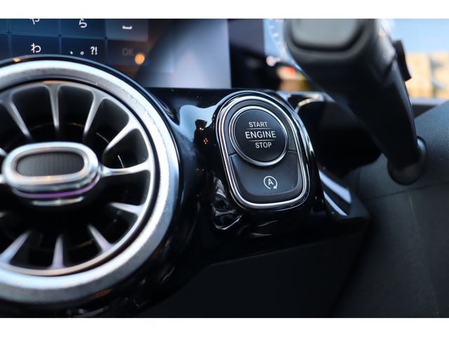 MERCEDES BENZ GLA CL 2020 Image 31