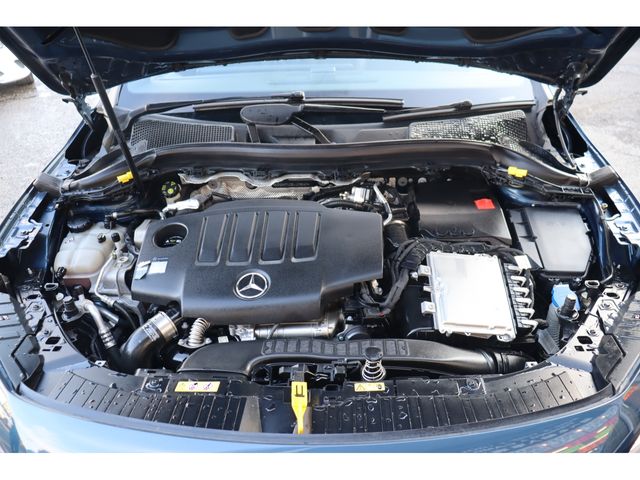 MERCEDES BENZ GLA CL 2020 Image 31