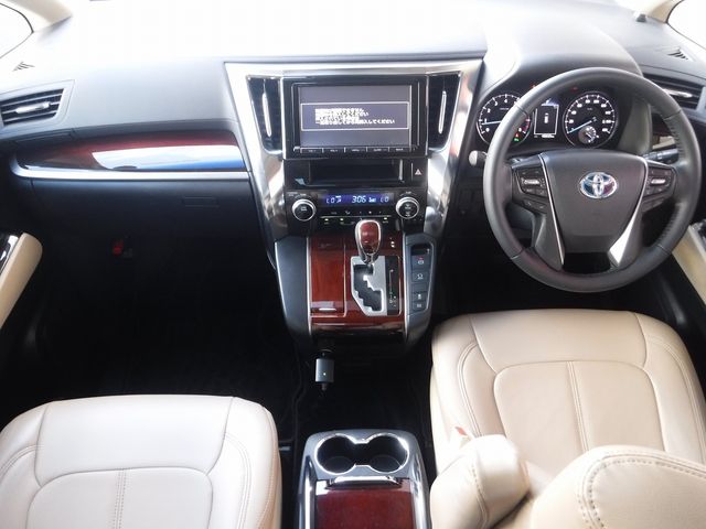 TOYOTA ALPHARD 2015 Image 31