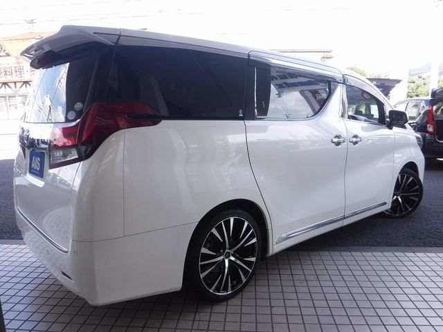 TOYOTA ALPHARD 2015 Image 31
