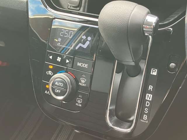 DAIHATSU CAST STYLE 4WD 2015 Image 31