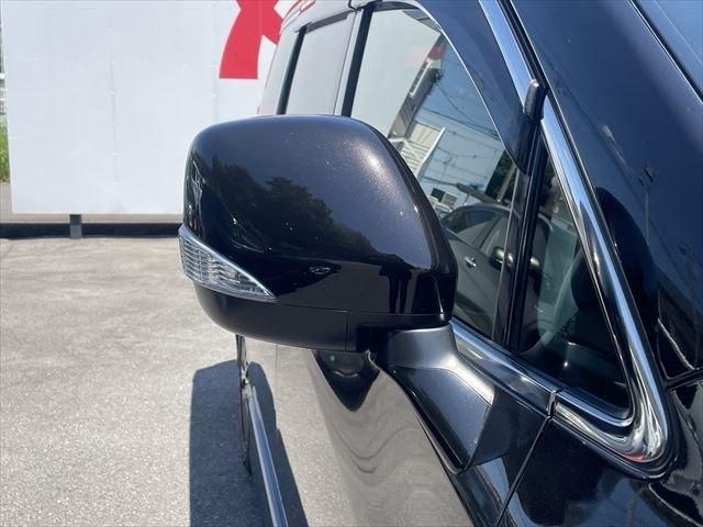 NISSAN ELGRAND 2014 Image 31