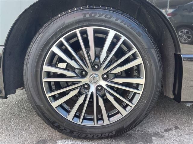 NISSAN ELGRAND 2014 Image 31