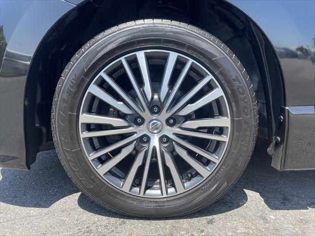 NISSAN ELGRAND 2014 Image 31