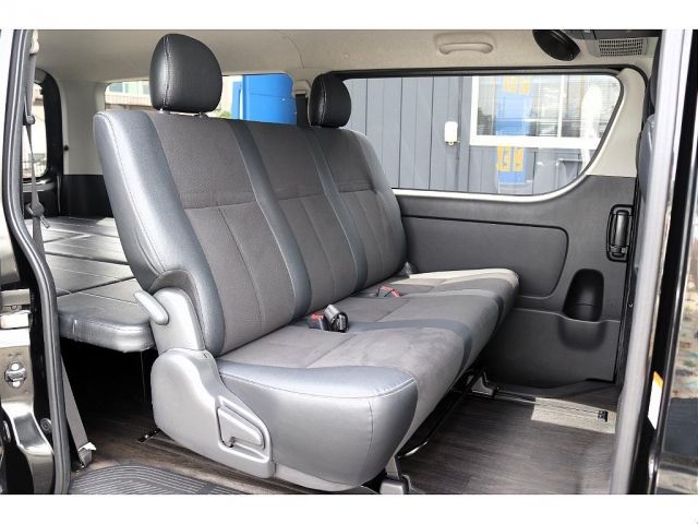 TOYOTA HIACE VAN 4WD 2018 Image 31