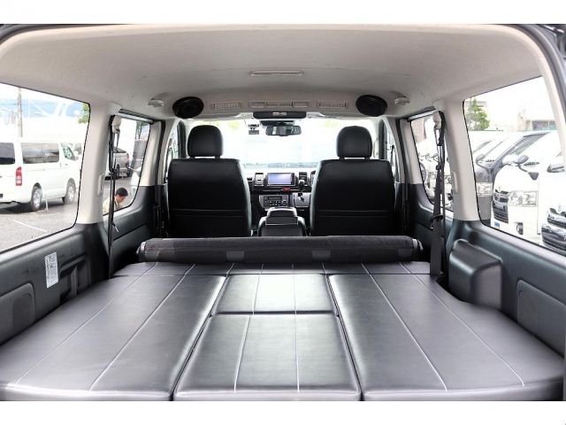 TOYOTA HIACE VAN 4WD 2018 Image 31