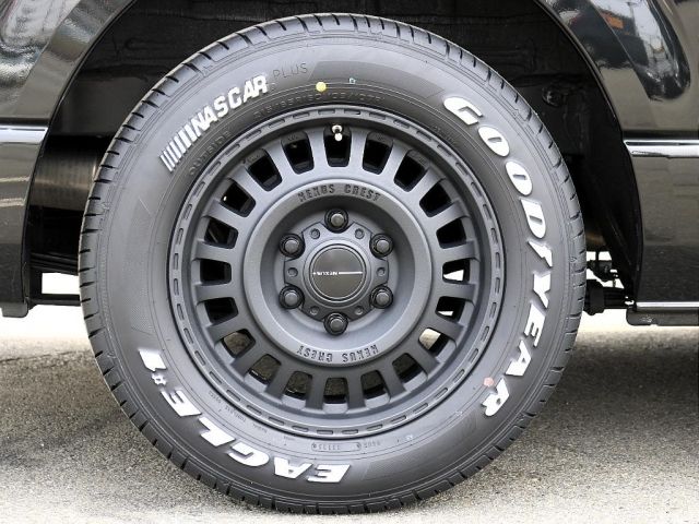 TOYOTA HIACE VAN 2WD 2024 Image 31