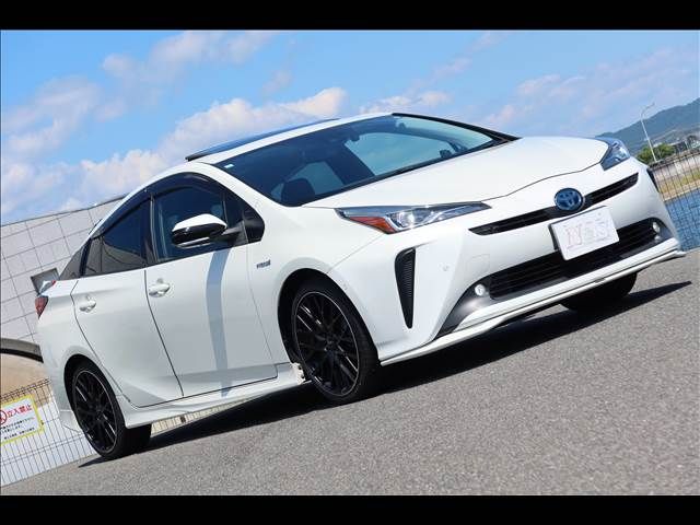 TOYOTA PRIUS 2019 Image 31