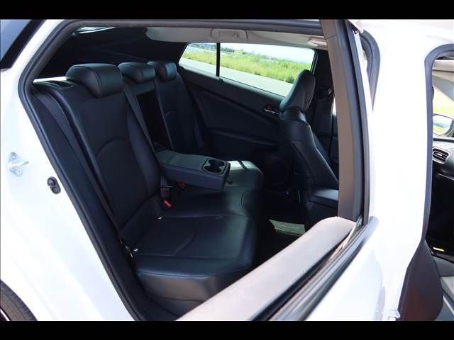 TOYOTA PRIUS 2019 Image 31