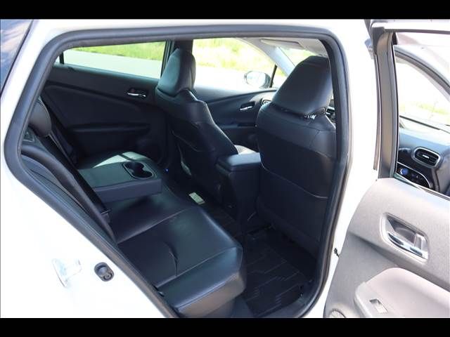 TOYOTA PRIUS 2019 Image 31