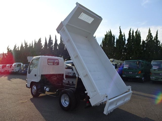 ISUZU  2006 Image 31