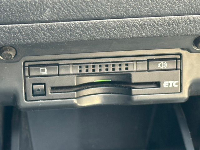 TOYOTA VELLFIRE 2012 Image 31