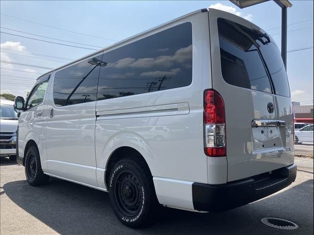 TOYOTA HIACE VAN 2WD 2021 Image 31