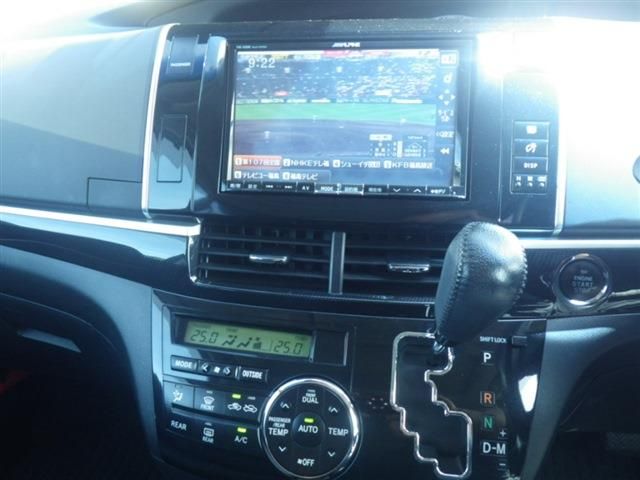 TOYOTA ESTIMA  4WD 2013 Image 31