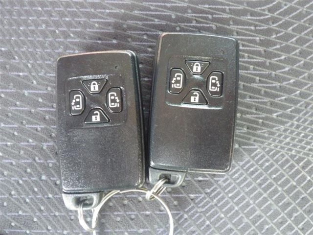 TOYOTA ESTIMA  4WD 2013 Image 31