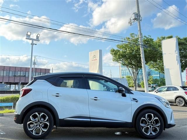 RENAULT CAPTUR 2021 Image 31