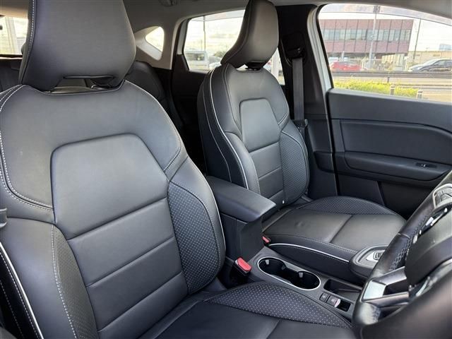 RENAULT CAPTUR 2021 Image 31