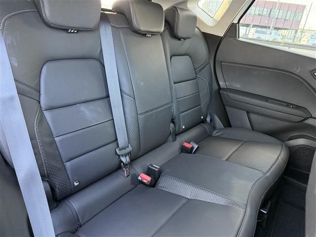 RENAULT CAPTUR 2021 Image 31