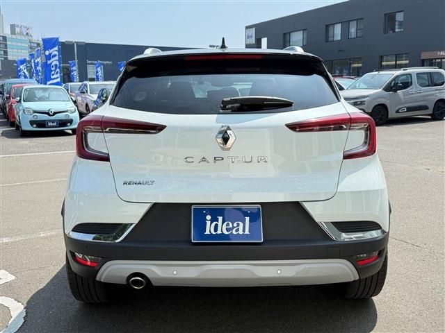 RENAULT CAPTUR 2021 Image 31