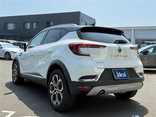 RENAULT CAPTUR 2021 Image 31