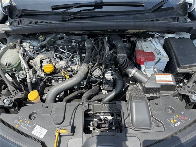 RENAULT CAPTUR 2021 Image 31