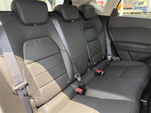 RENAULT CAPTUR 2021 Image 31