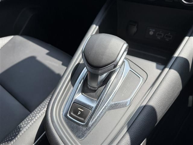 RENAULT CAPTUR 2021 Image 31